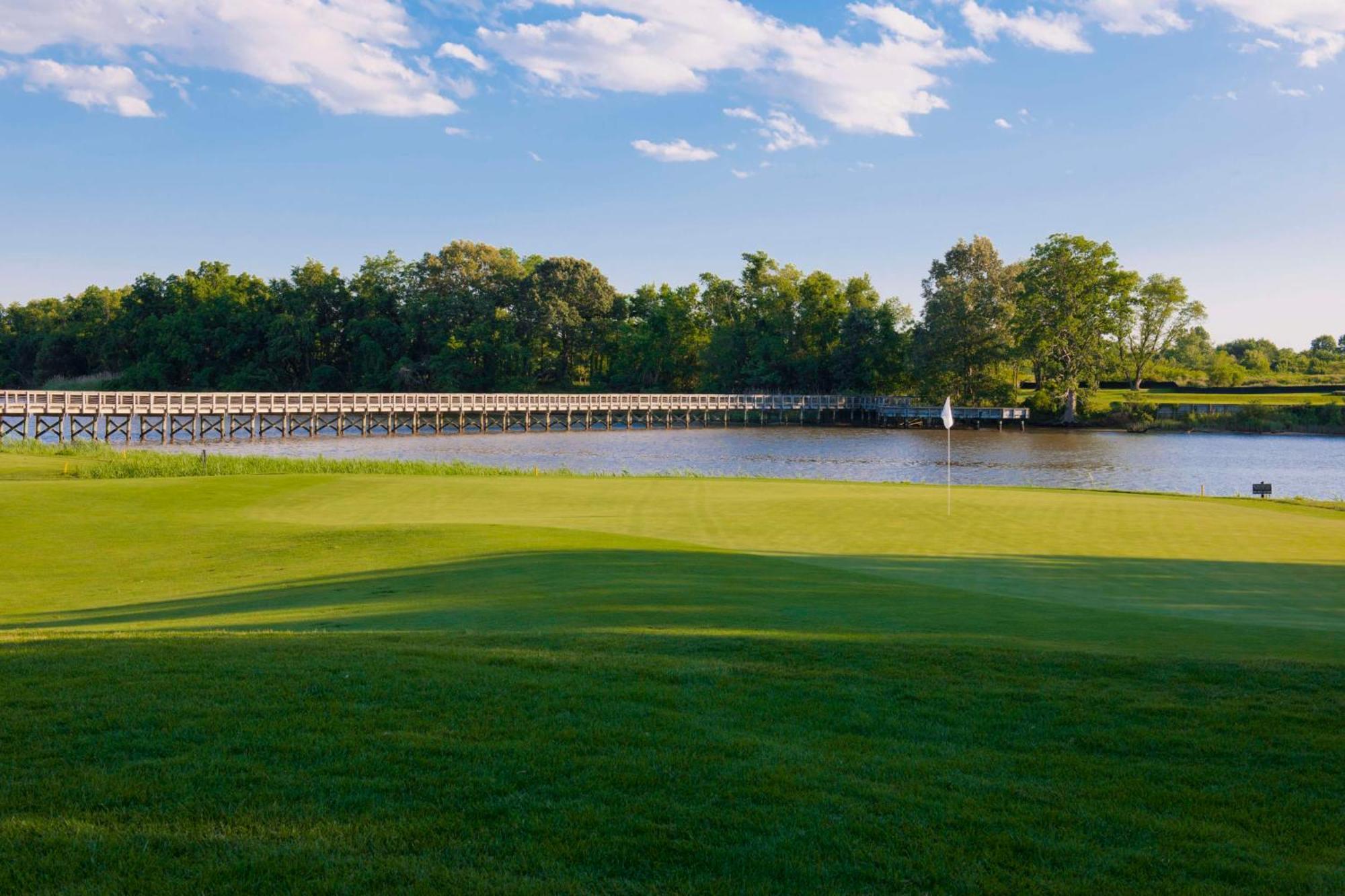 Hyatt Regency Chesapeake Bay Golf Resort, Spa & Marina Cambridge Exterior photo